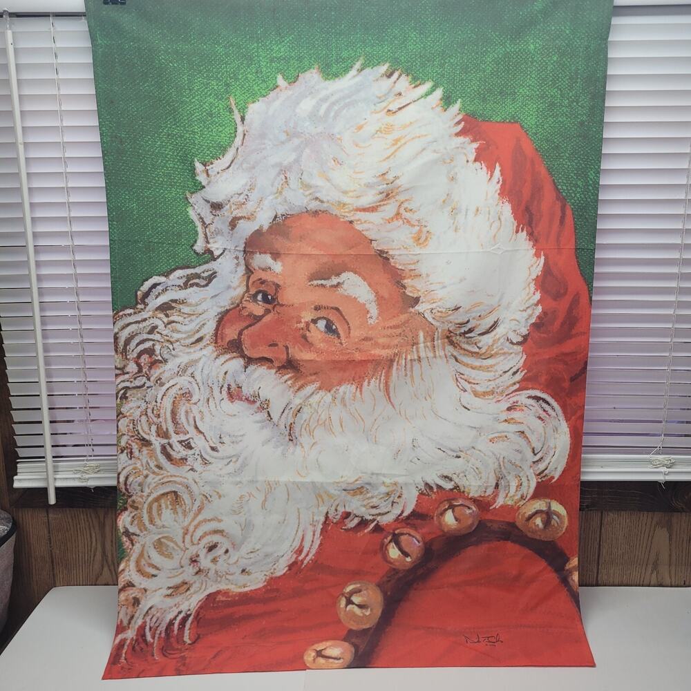 Santa Face Decorative Christmas Garden House Pole Flag 30 in x 42 in 2008 Toland